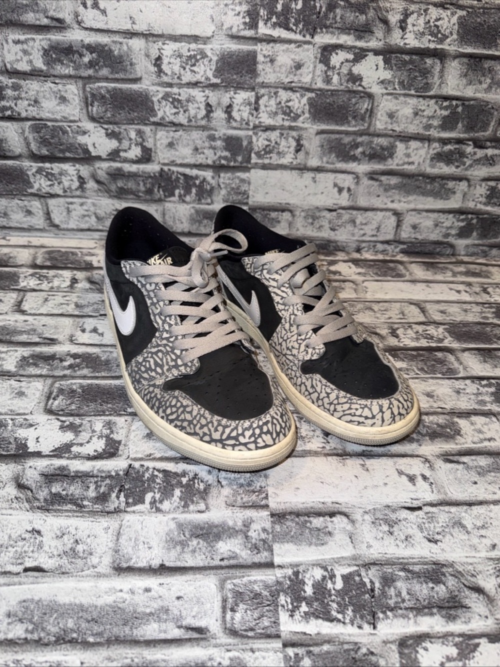 Air Jordan 1 Retro OG Low Black Cement with Elephant Print Mens 10.5